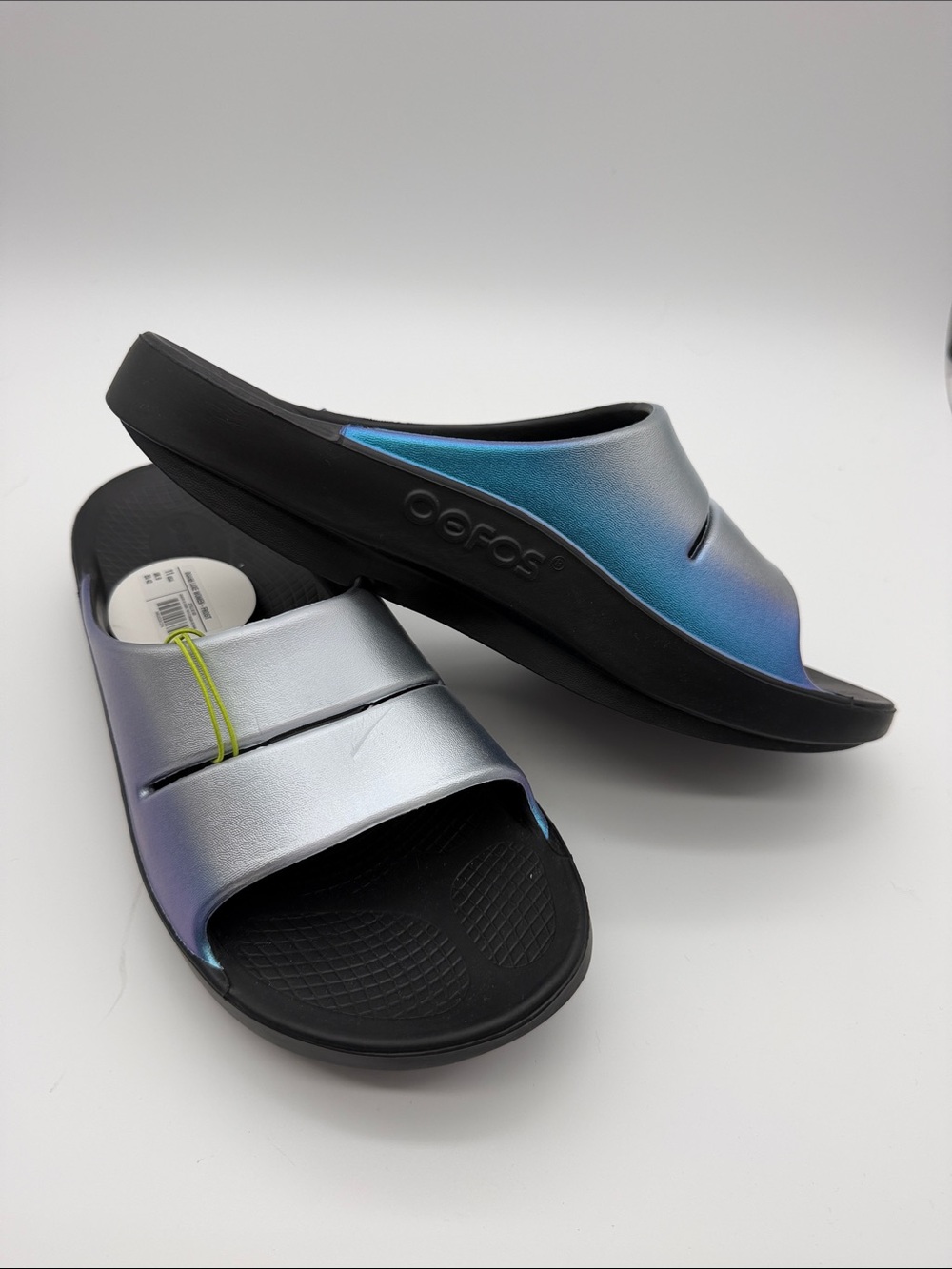 OOFOS Women's Iridescent Blue-Silver Slide Sandals